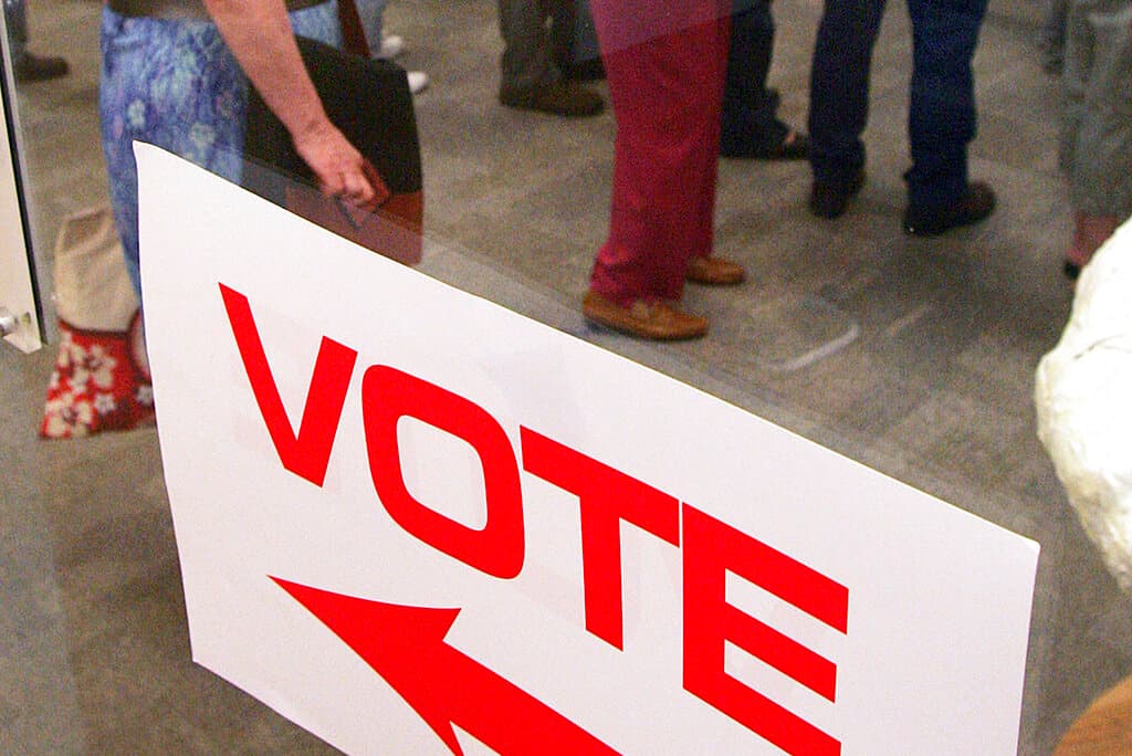AP/Jim R. Bounds
