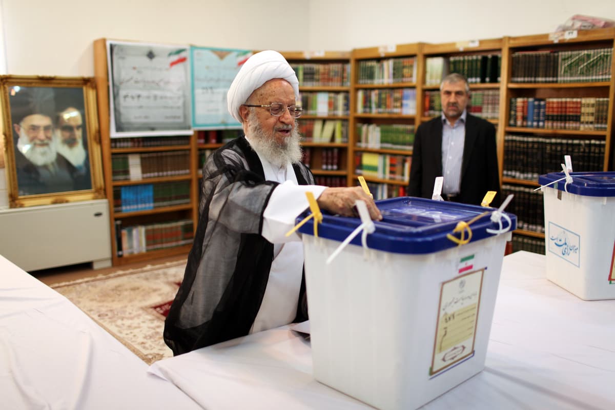 AP/Ebrahim Noroozi