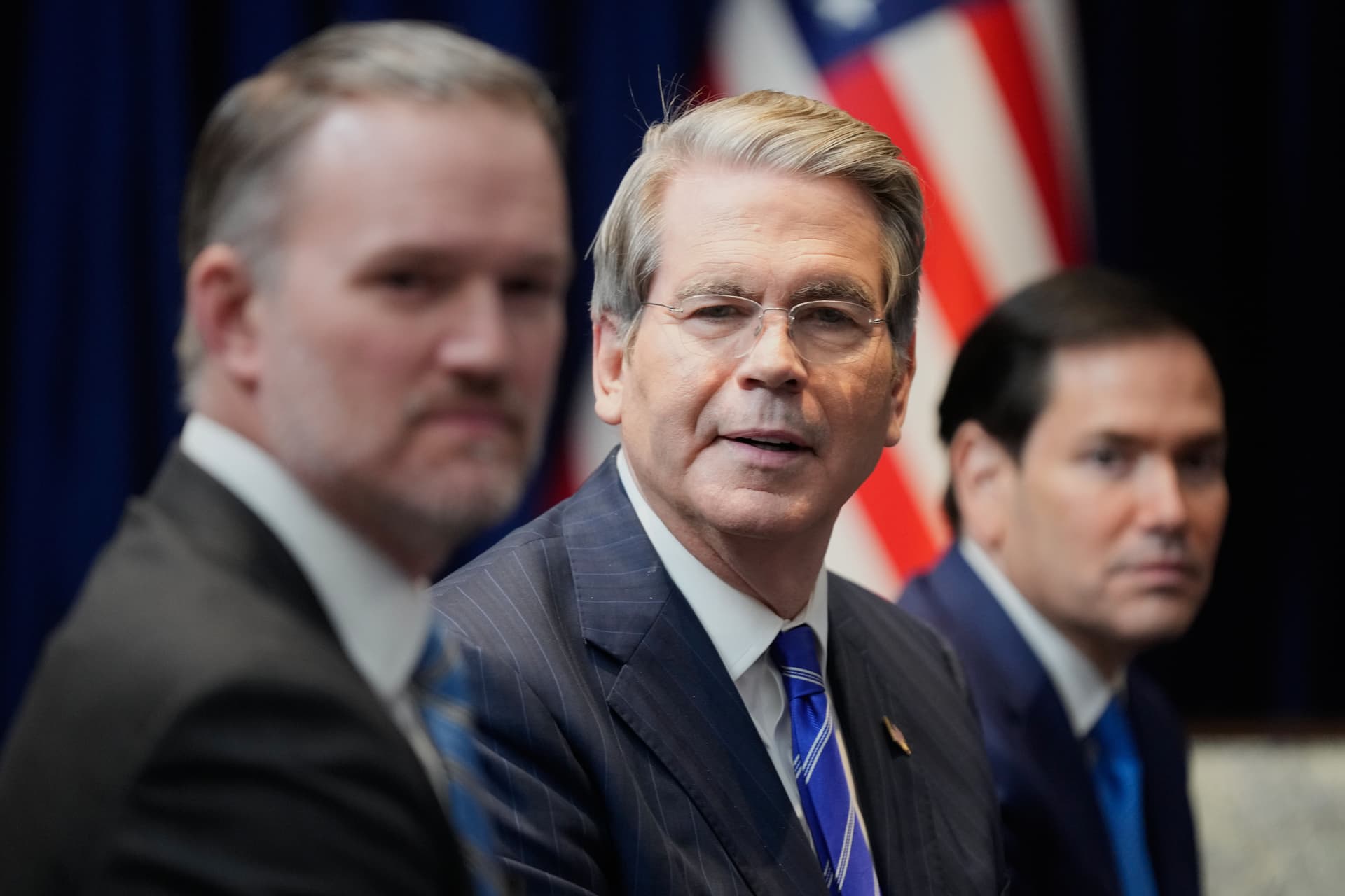 AP/Mark Schiefelbein