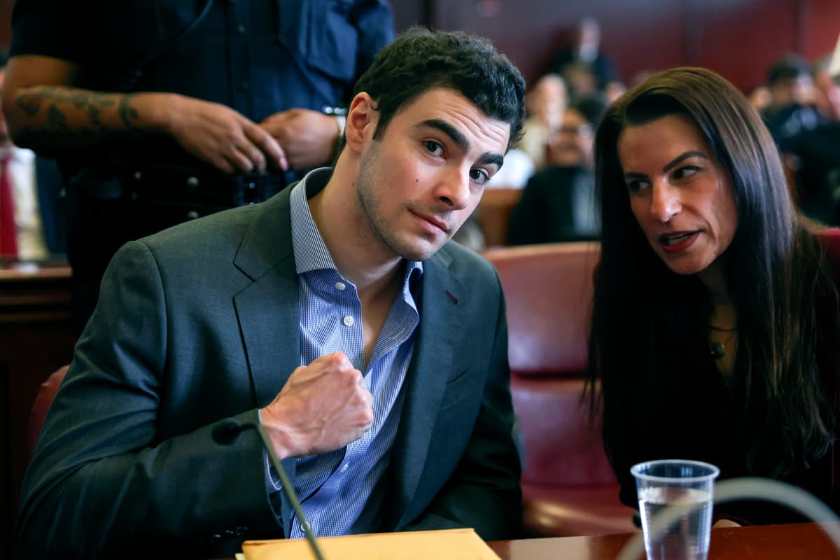 Sarah Yenesel - Pool/Getty Images